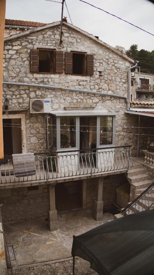 Scardona Rustica, Bed & Breakfast With Jacuzzi, Bbq And Free Parking In Skradin, Krka Exterior foto